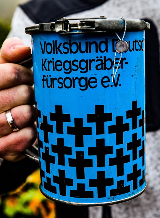 Kriegsgräberfürsorge image-5013