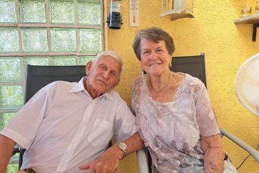auf dem Bild sind die Eheleute Edith und Harald Pontius zu sehen