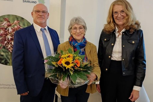 Foto mit Peter Bickelmann, Wega Kling und Ministerin Petra Berg
