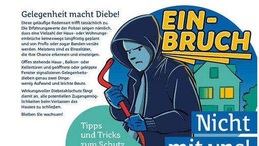 Einbrecher mit Brecheisen in der Hand und einem Haus im Hintergrund 