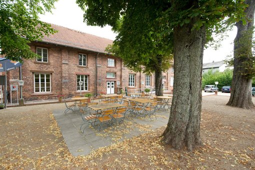 Bild zeigt den Rechtsschutzsaal von außen